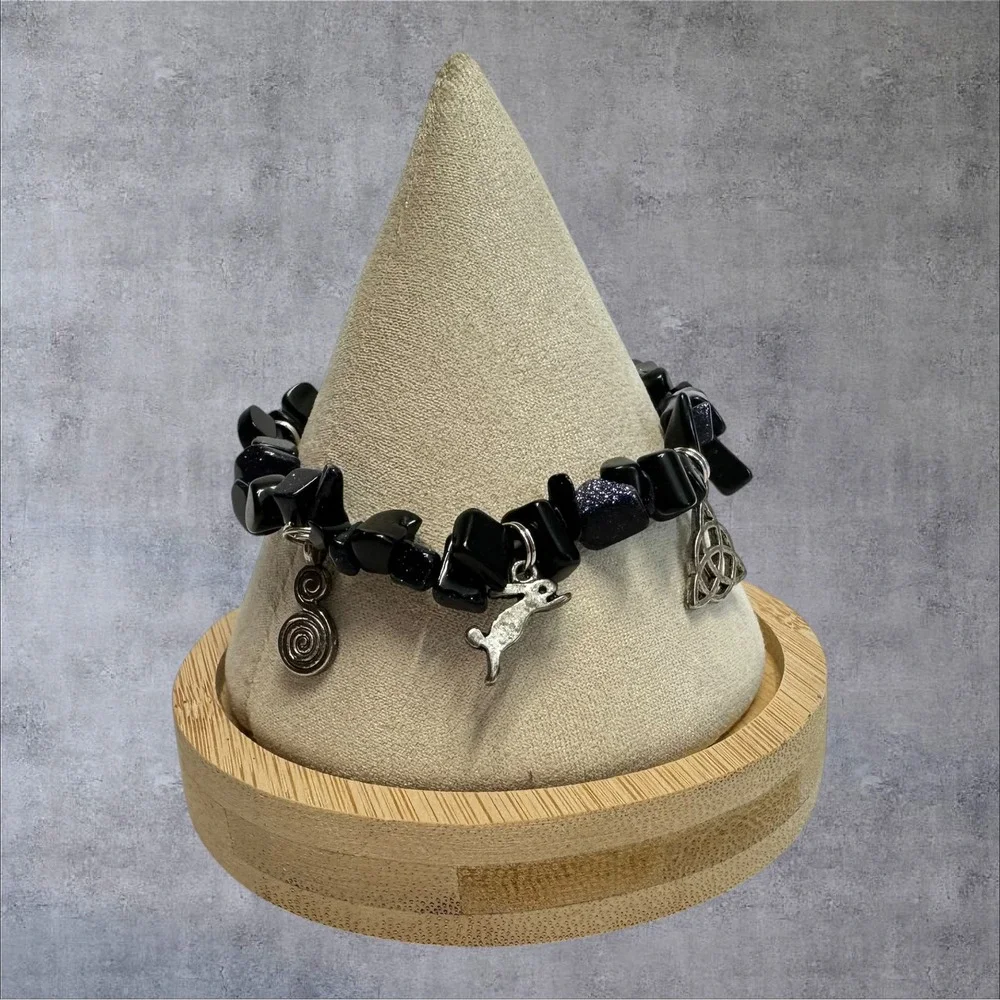 Celtic Knot Triskele Pentacle Charm Bracelet‎ Black Onyx Blue Goldstone